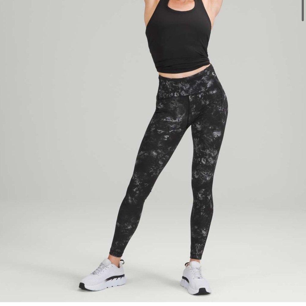 Lululemon Swift Speed High-Rise Pocket Tight 28" Aquila Black Multi Size 10